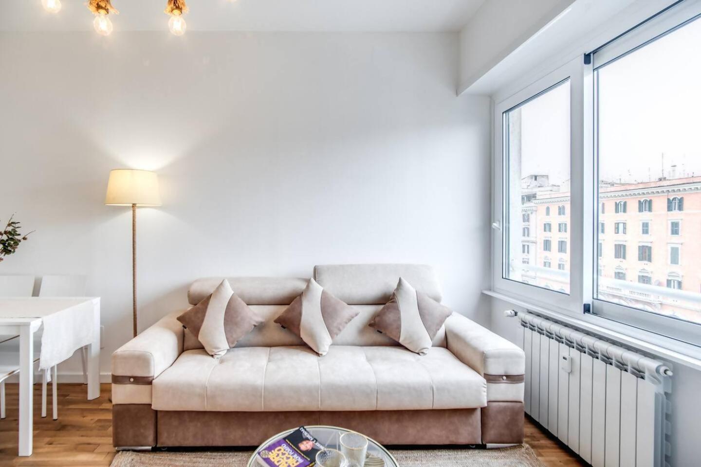 Naos Suite Close Popolo Square Roma Exterior foto